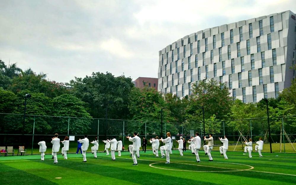 فندق Guangzhou Baiyun International Convention Center المظهر الخارجي الصورة